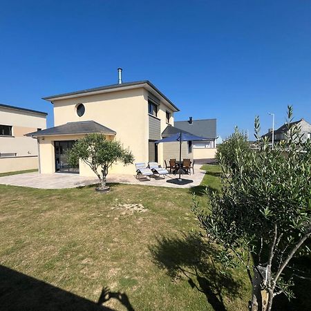 Beach House Gouville-sur-Mer Bagian luar foto